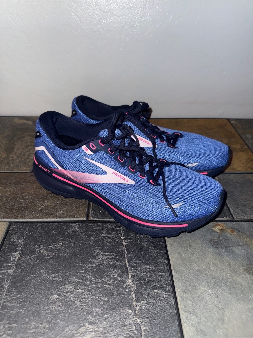 Brooks women's blue and pink running shoes - supportive Ghost trainer